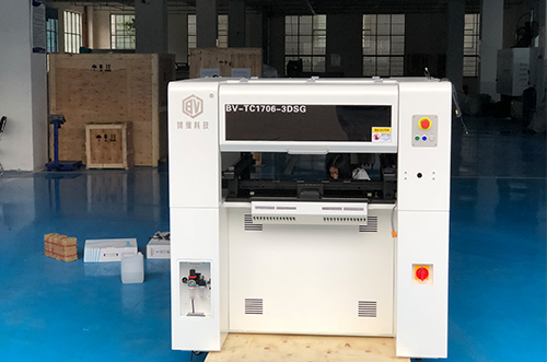 合肥客戶SMT設(shè)備專車送貨，貨到上門安裝調(diào)試